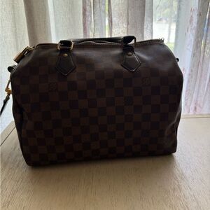 Louis Vuitton Speedy